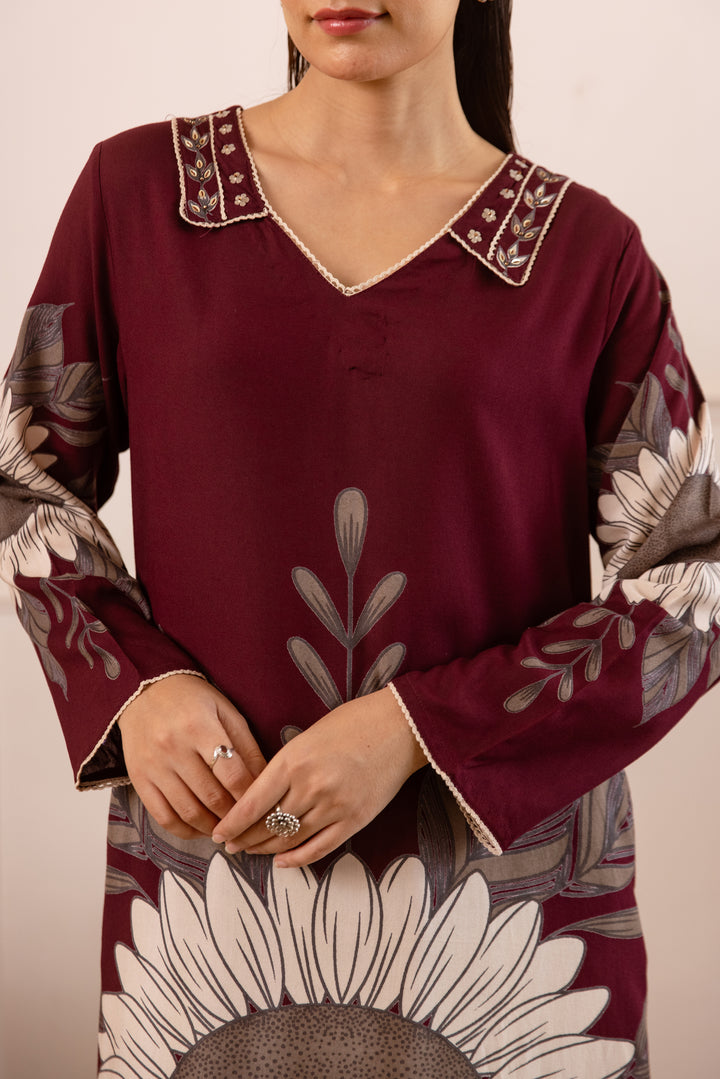 Nehamta Women's Maroon German Rayon Kurta With Palazzo Set