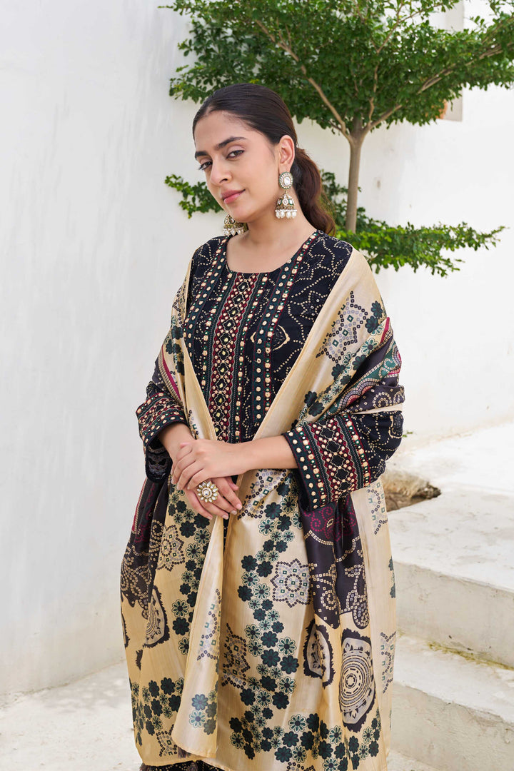 Nehamta Women's Black German Rayon Kurta With Divider Palazzo Set