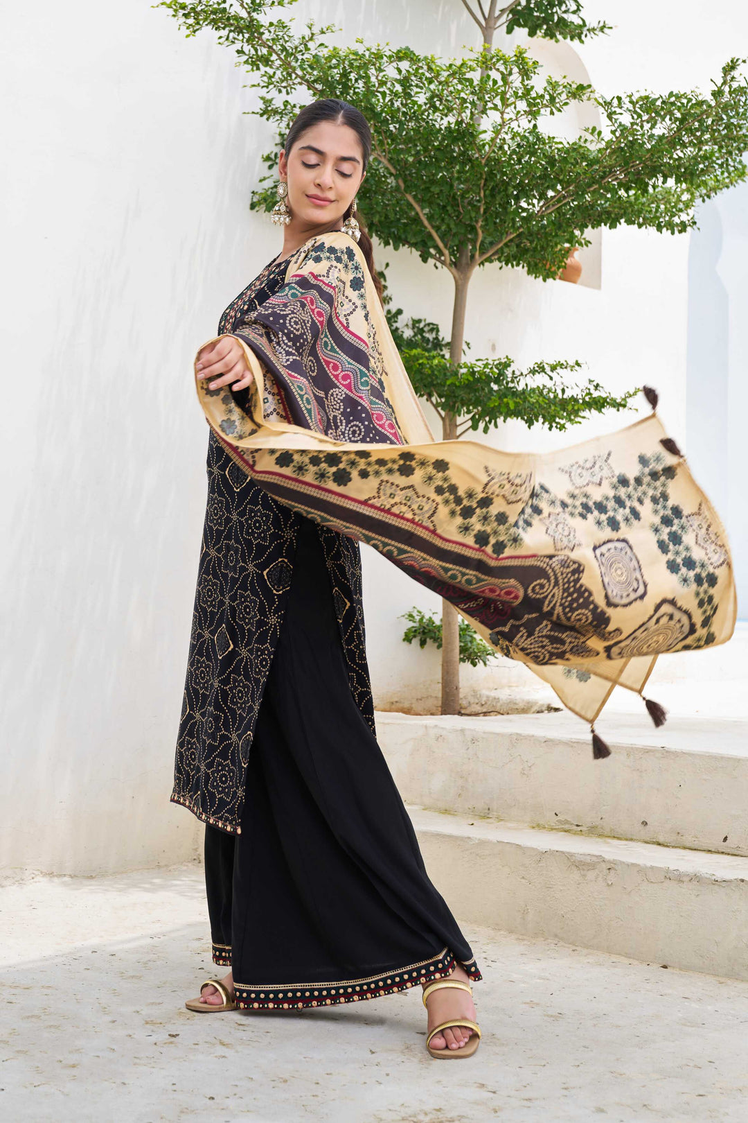 Nehamta Women's Black German Rayon Kurta With Divider Palazzo Set