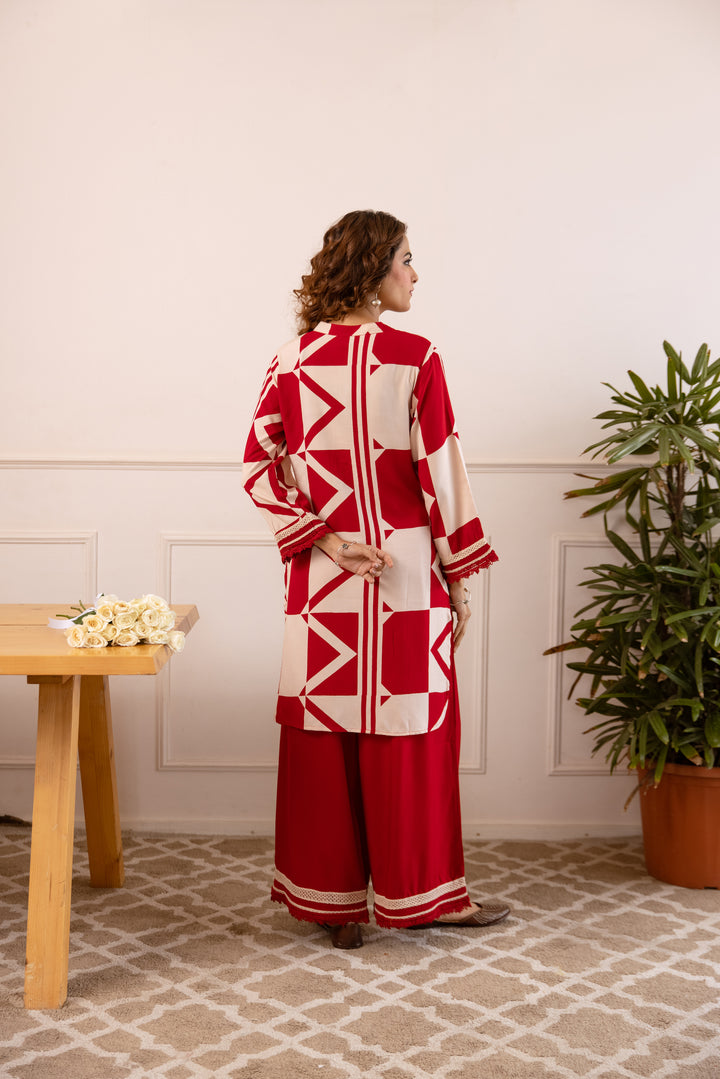 Nehamta Women's Red:White German Rayon Tunic with Palazzo Co-Ords Set