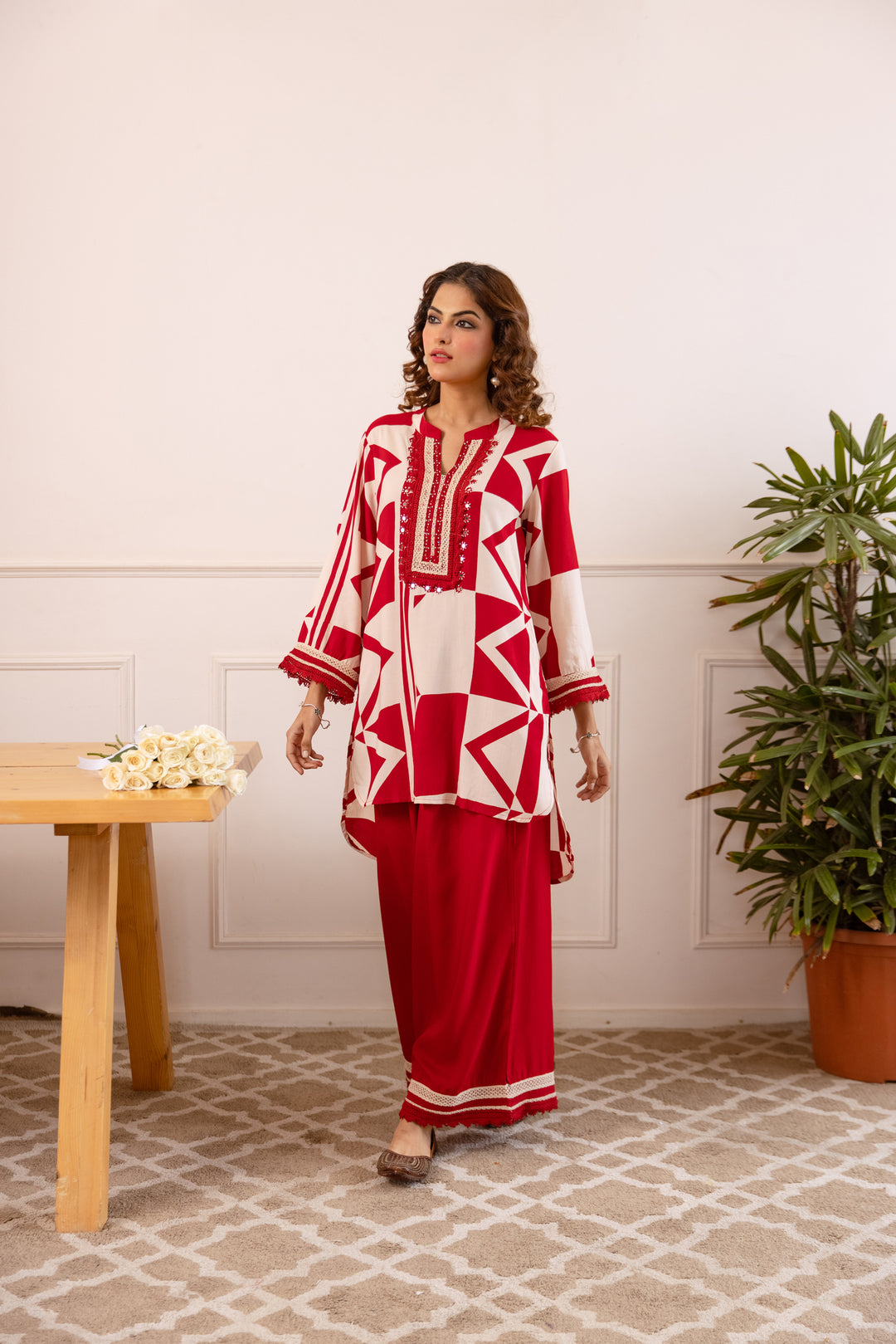 Nehamta Women's Red:White German Rayon Tunic with Palazzo Co-Ords Set