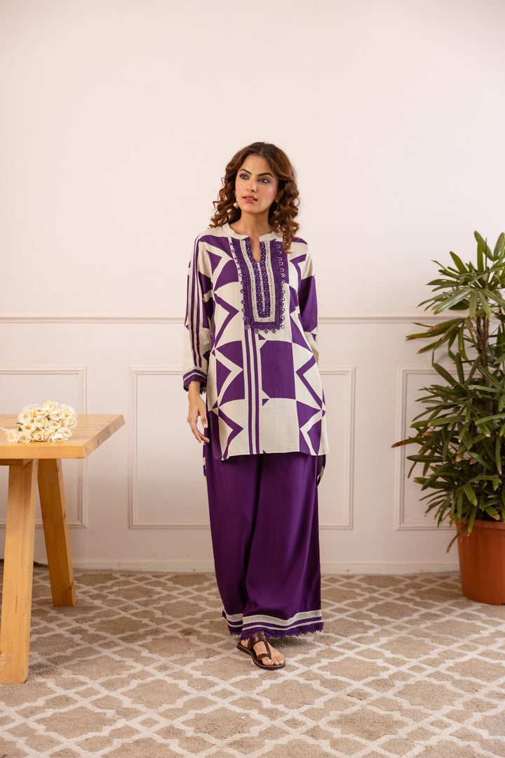 Nehamta Women's Purple:White German Rayon Tunic with Palazzo Co-Ords Set