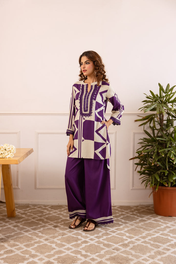 Nehamta Women's Purple:White German Rayon Tunic with Palazzo Co-Ords Set