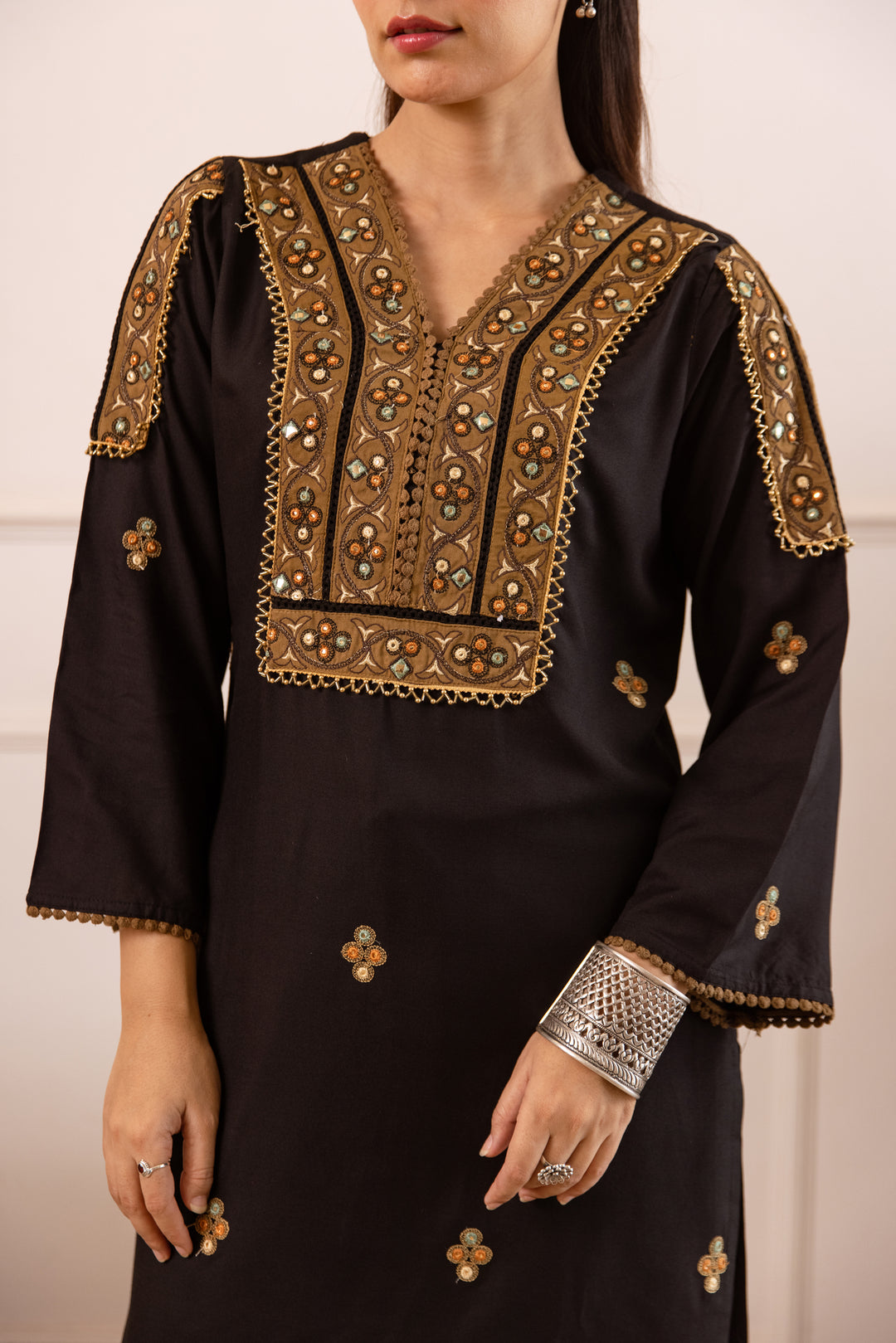 Nehamta Women's Black German Rayon Tunic with Pant Co-Ords Set