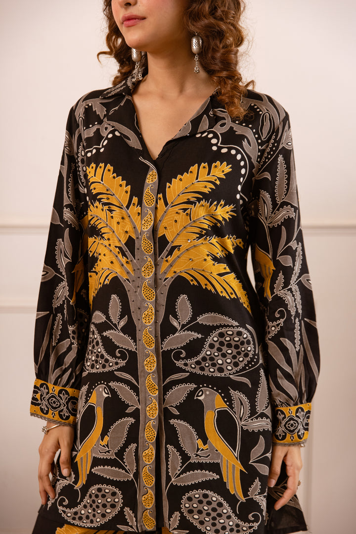 Nehamta Women's Black German Rayon Tunic with Palazzo Co-Ords Set