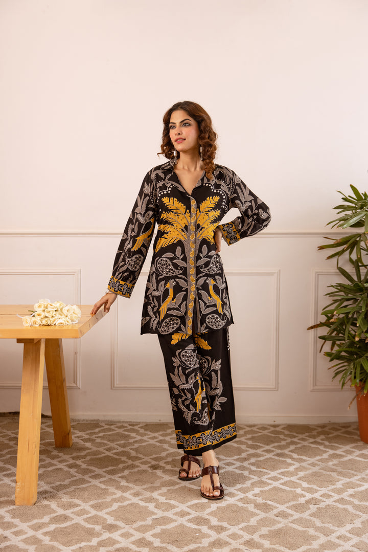 Nehamta Women's Black German Rayon Tunic with Palazzo Co-Ords Set