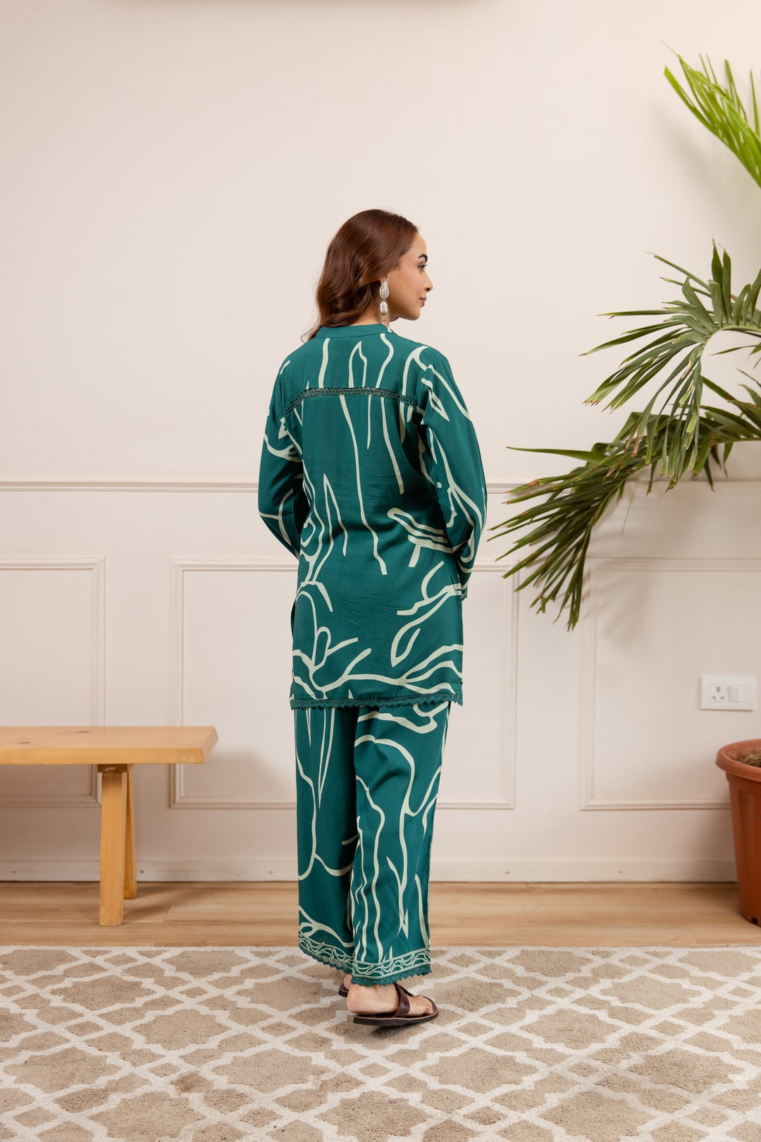 Nehamta Women's Teal German Rayon Tunic with Pant Co-Ords Set