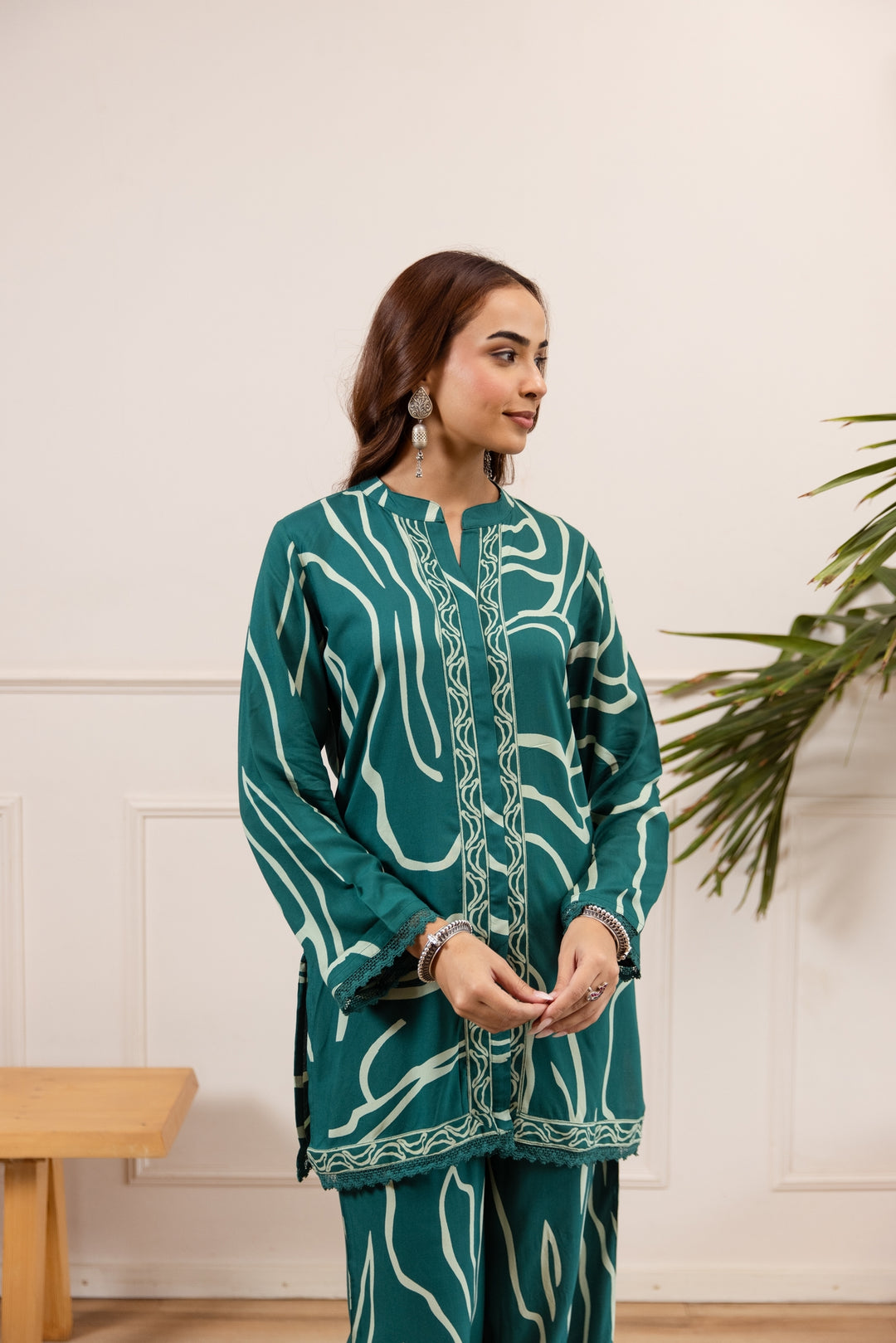 Nehamta Women's Teal German Rayon Tunic with Pant Co-Ords Set