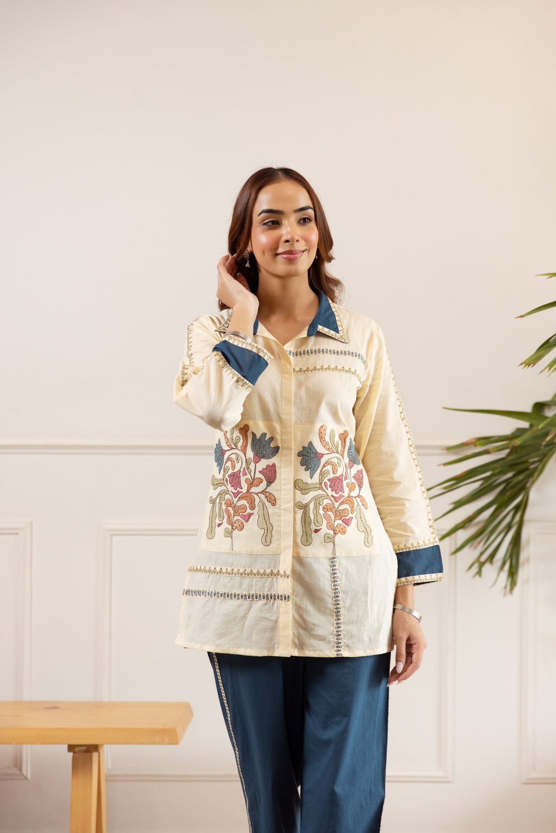 Nehamta Women's Off White Cotton Tunic with Pant Co-Ords Set