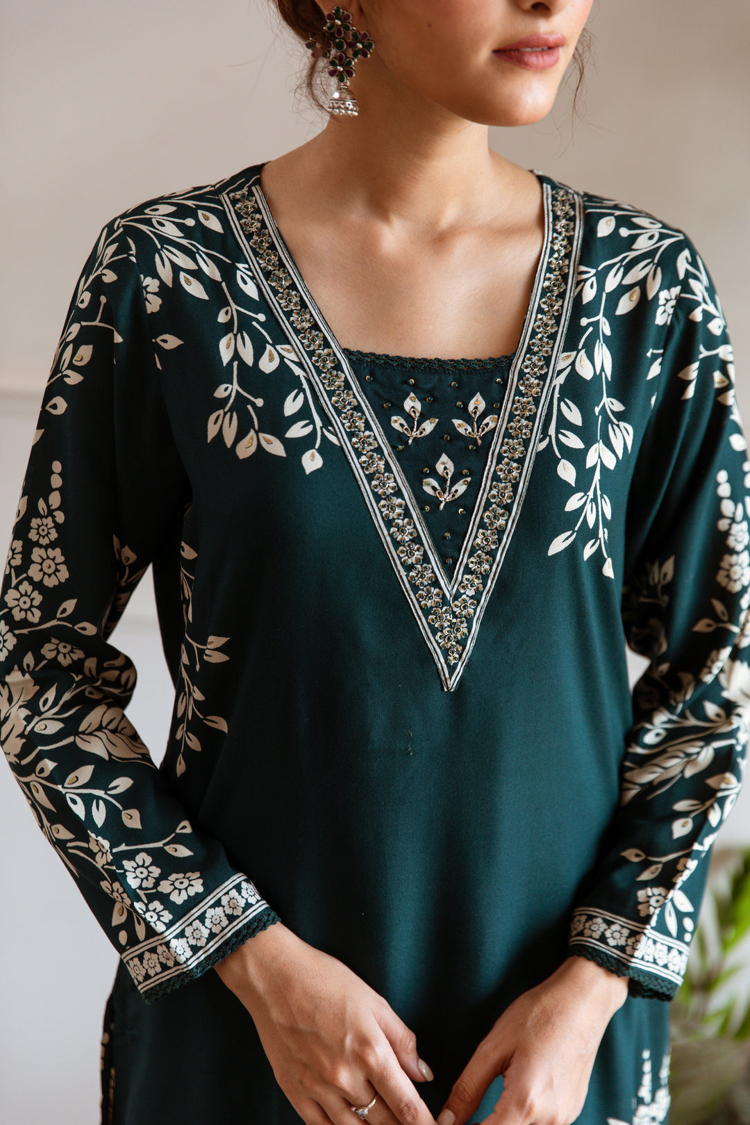 Nehamta Women's Teal German Rayon Kurta & Palazzo Set