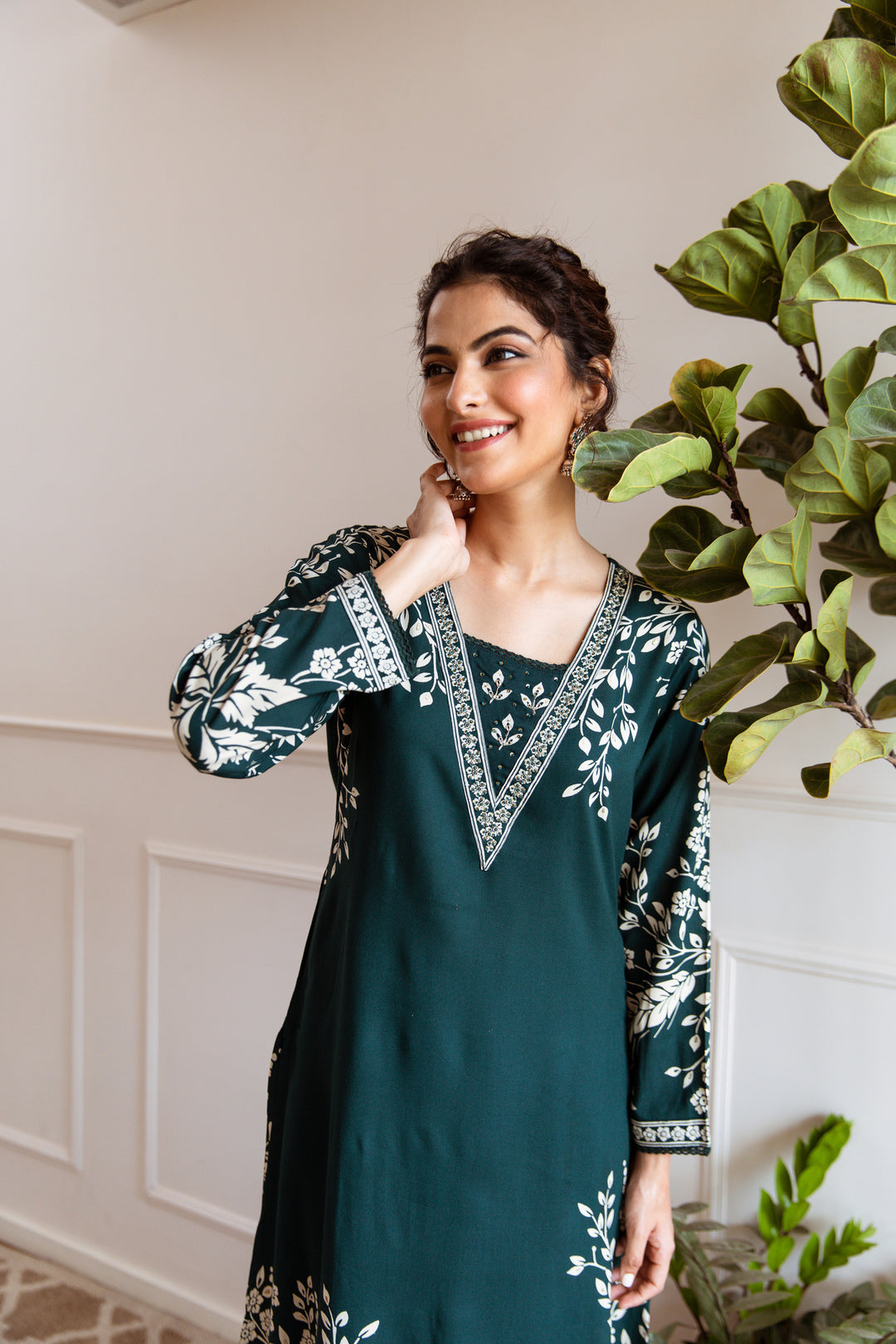 Nehamta Women's Teal German Rayon Kurta & Palazzo Set