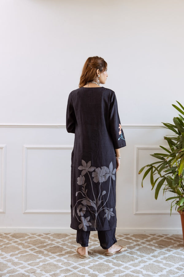 Nehamta Women's Black Cotton Kurta with Pant & Dupatta
