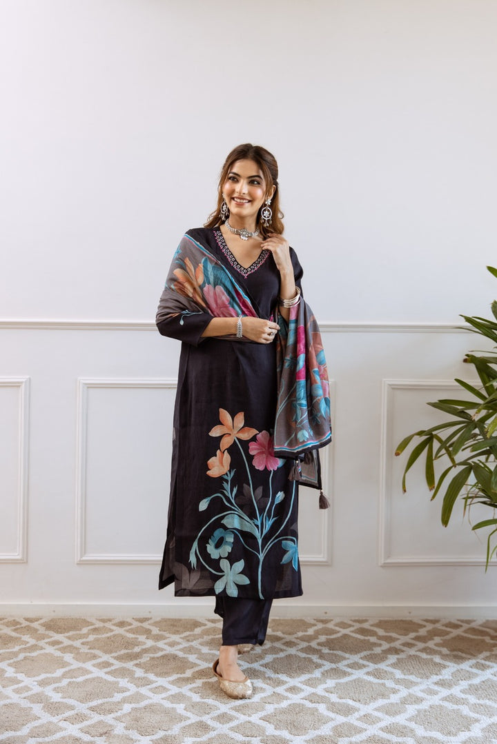 Nehamta Women's Black Cotton Kurta with Pant & Dupatta