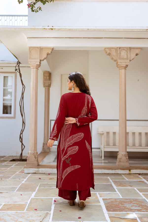 Nehamta Women's Red Rayon Kurta & Palazzo Set