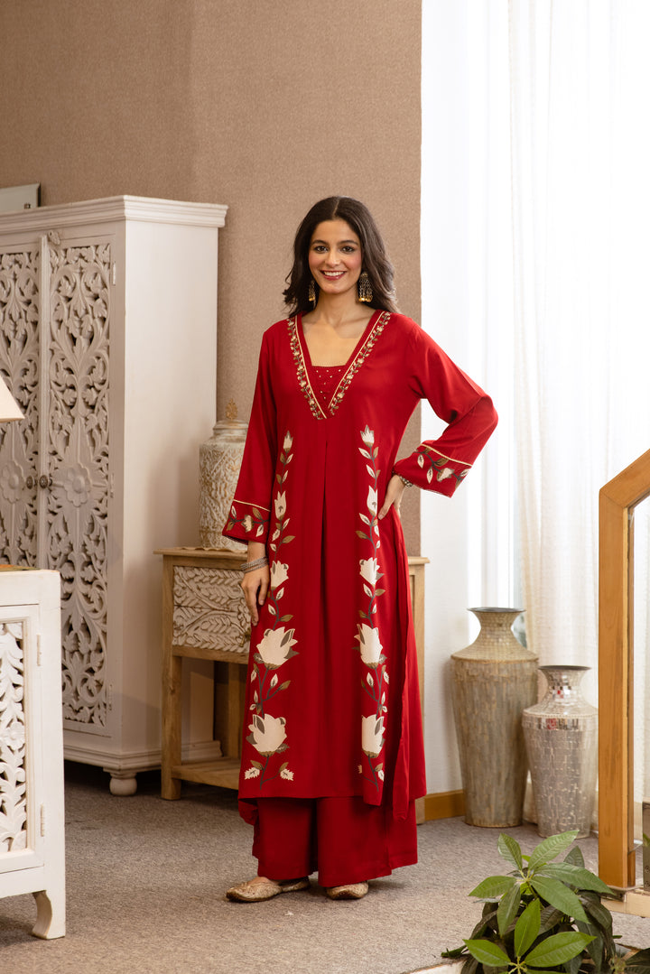 Nehamta Women's Red Rayon Kurta & Palazzo Set