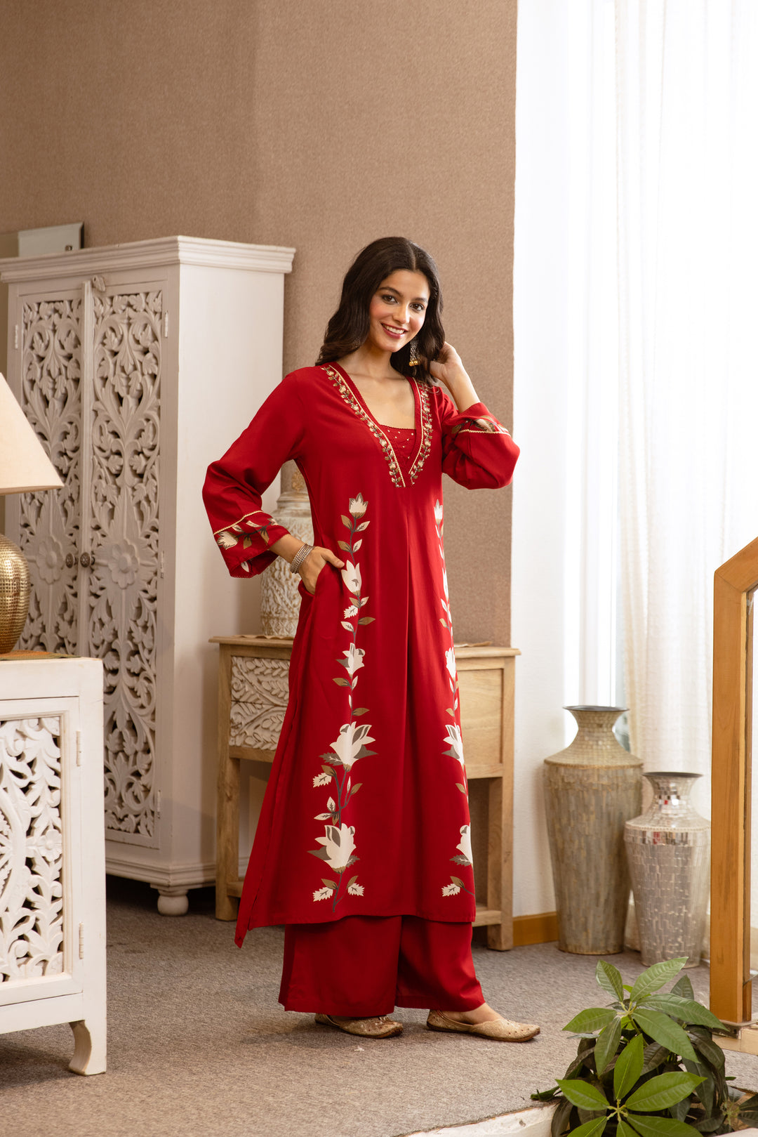 Nehamta Women's Red Rayon Kurta & Palazzo Set