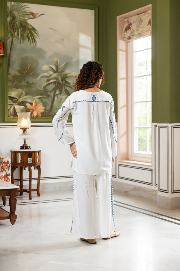 Nehamta Women's White Rayon Tunic with Palazzo Set