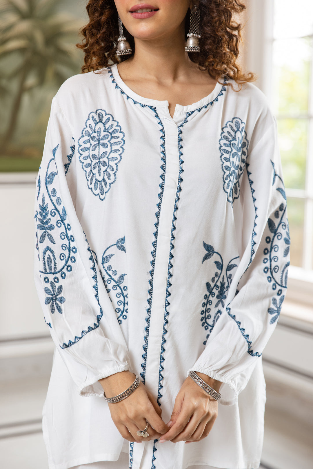 Nehamta Women's White Rayon Tunic with Palazzo Set