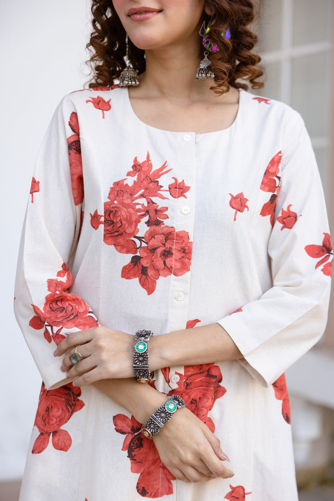 Nehamta Women's White Cotton Blend Kurta & Palazzo Set