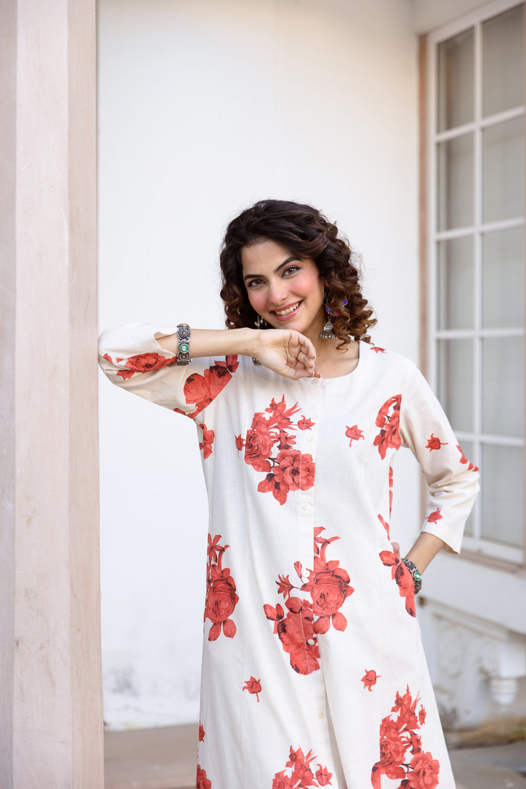 Nehamta Women's White Cotton Blend Kurta & Palazzo Set