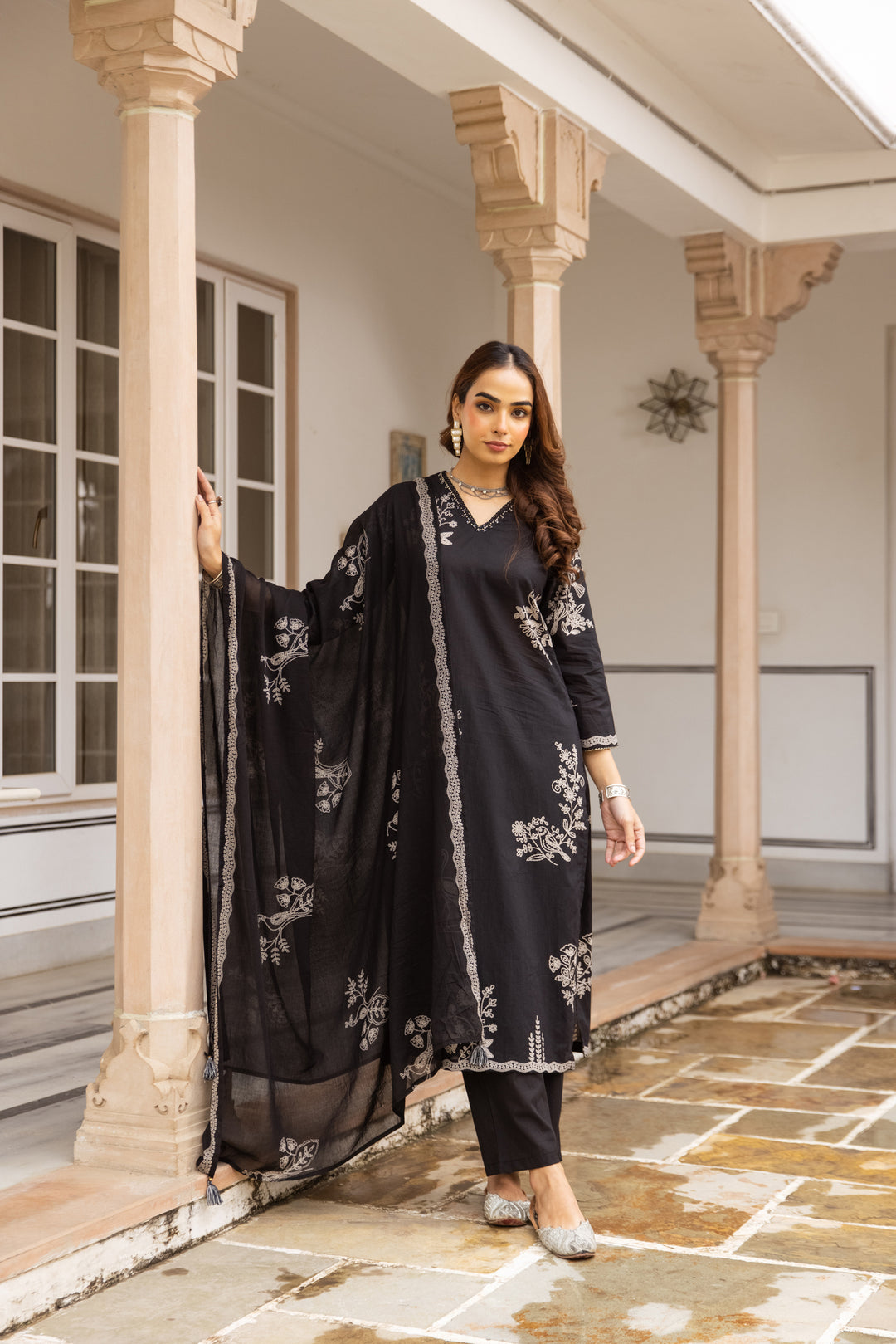 Nehamta Women's Black Cotton Kurta with Pant & Dupatta