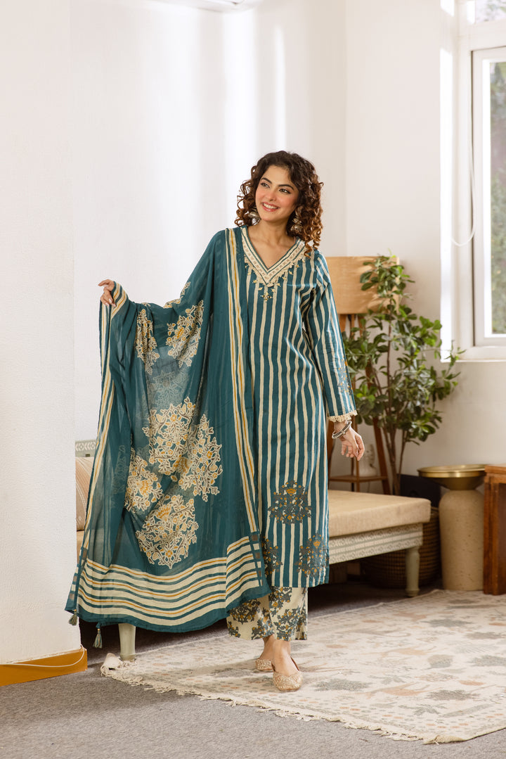 Nehamta Women's Green Cotton Kurta with Pant & Dupatta