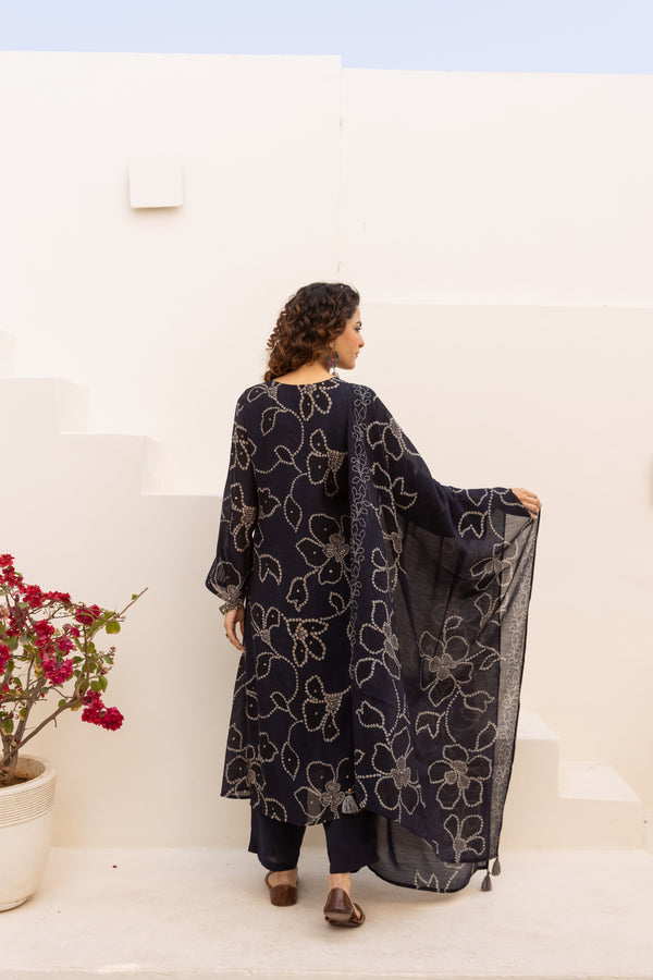 Nehamta Women's Navy Blue Mulmul Chanderi Kurta With Pant & Dupatta set