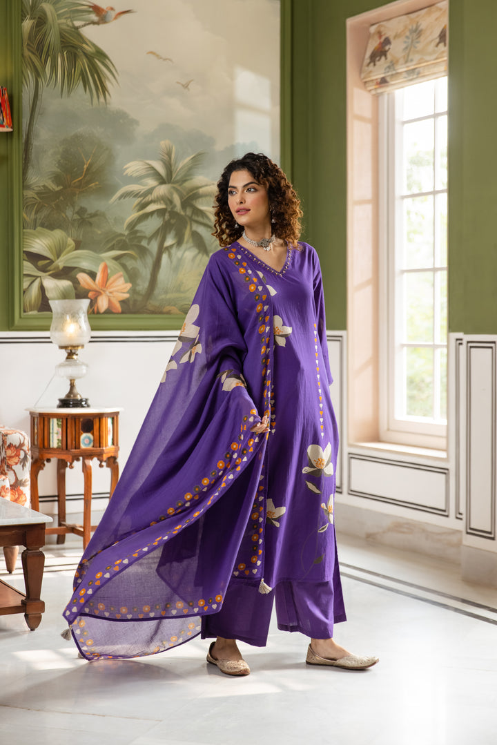 Nehamta Women's purple Cotton 60*60 Kurta With Palazzo & Dupatta set