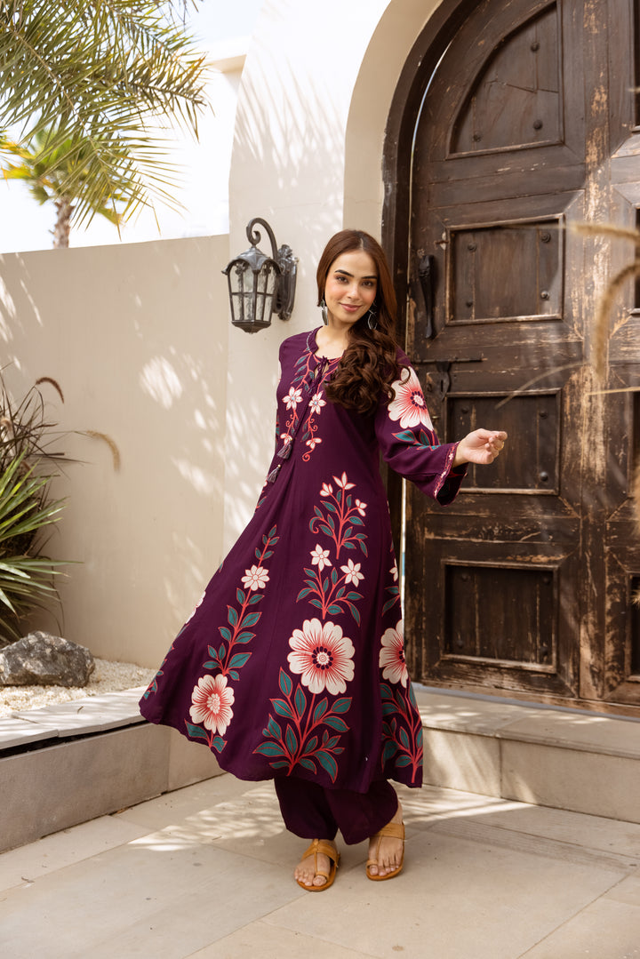 Nehamta Women's Maroon German Rayon Kurta With Pant set