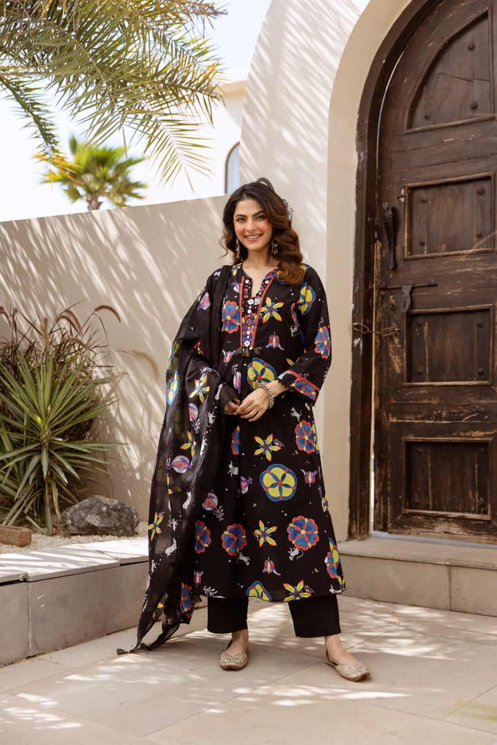 Nehamta Women's Black Cotton 60*60 Kurta With Pant & Dupatta set