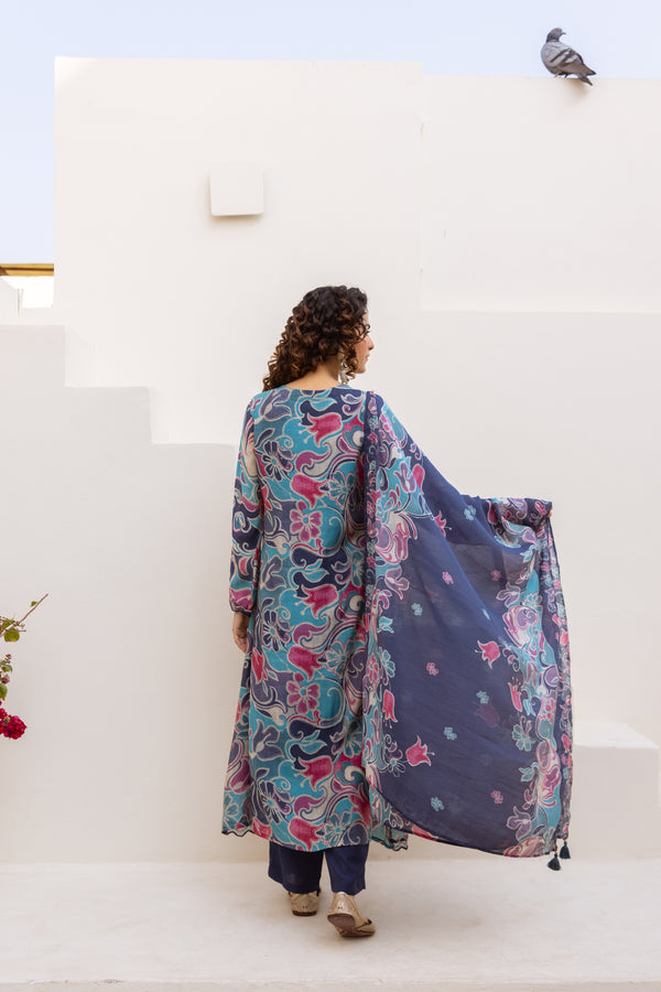 Nehamta Women's Multicolor Mulmul Chanderi Kurta With Pant & Dupatta set