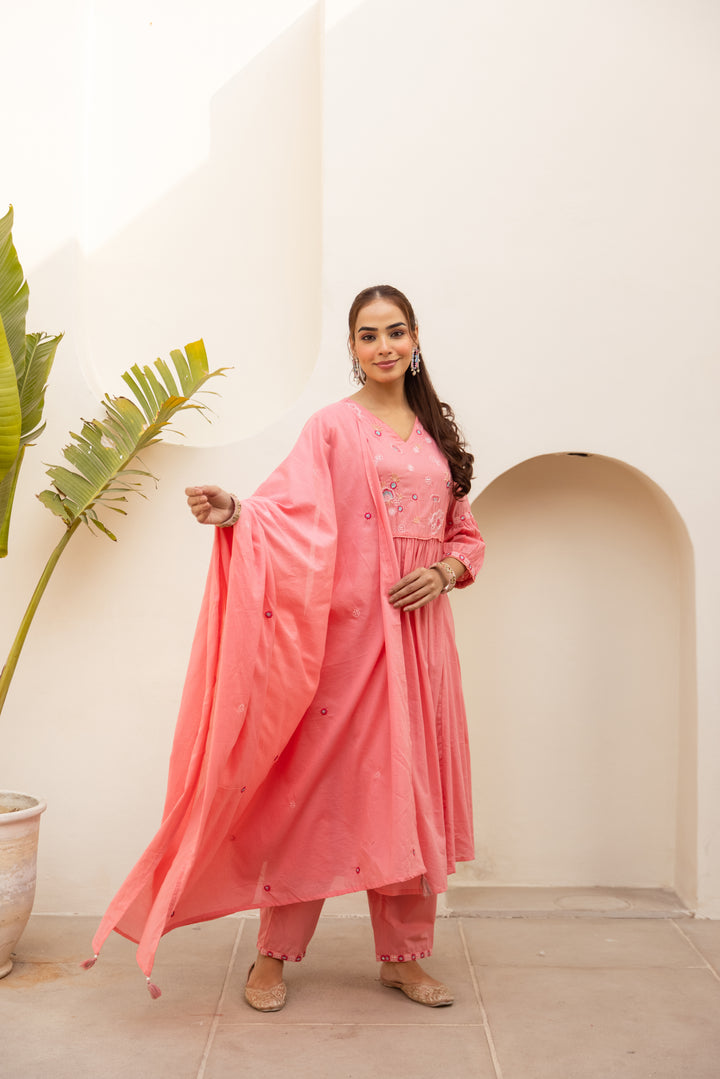 Nehamta Women's Peach Mulmul Cotton Kurta With Pant & Dupatta set