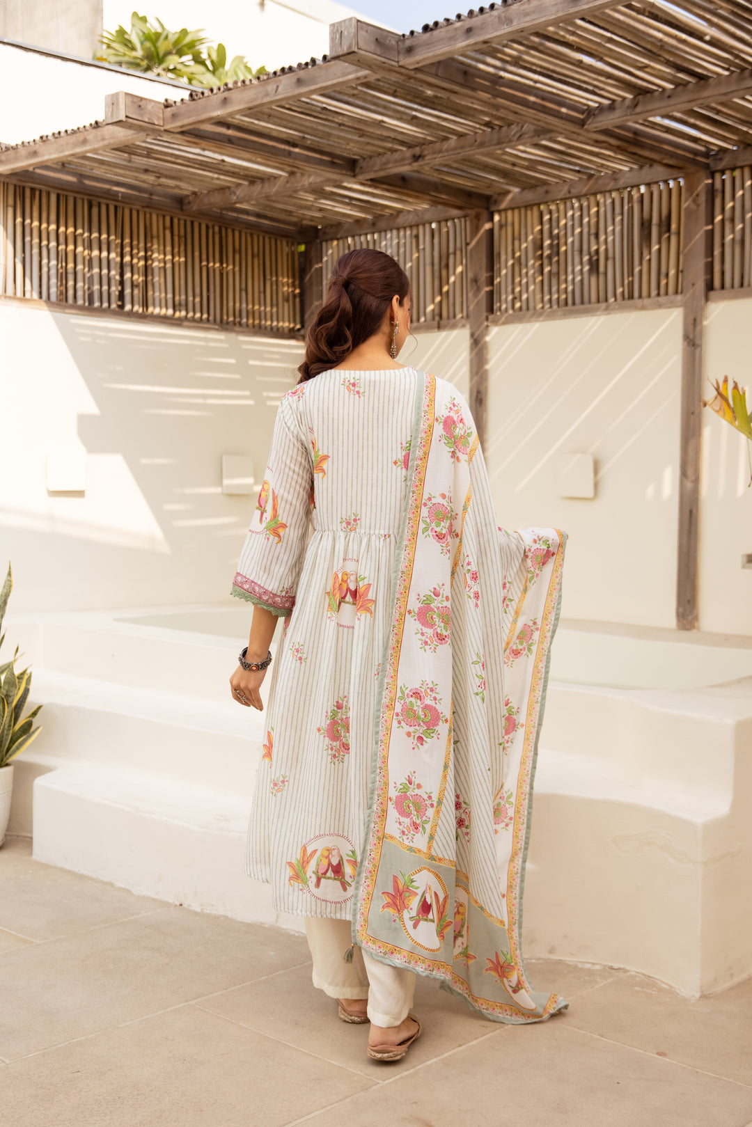 Nehamta Women's Off White Muslin Kurta With Pant & Dupatta set