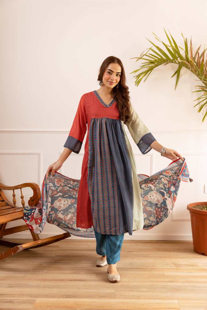 Nehamta Women's Multicolor Muslin Kurta With Pant & Dupatta set