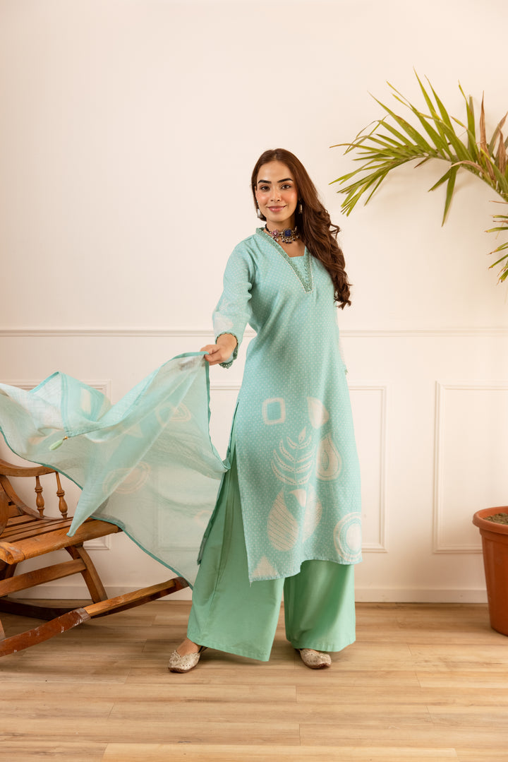 Nehamta Women's Mint Green Natural Linen Kurta With Palazzo & Dupatta set
