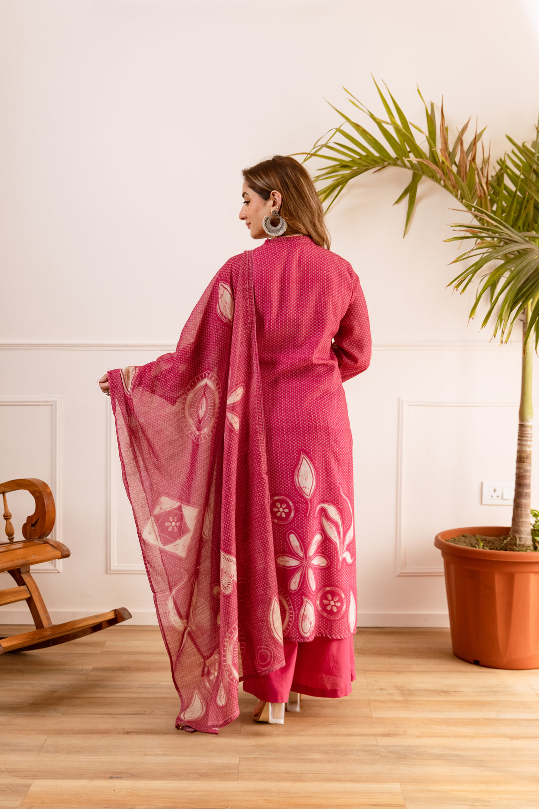 Nehamta Women's Rani Pink Natural Linen Kurta With Palazzo & Dupatta set