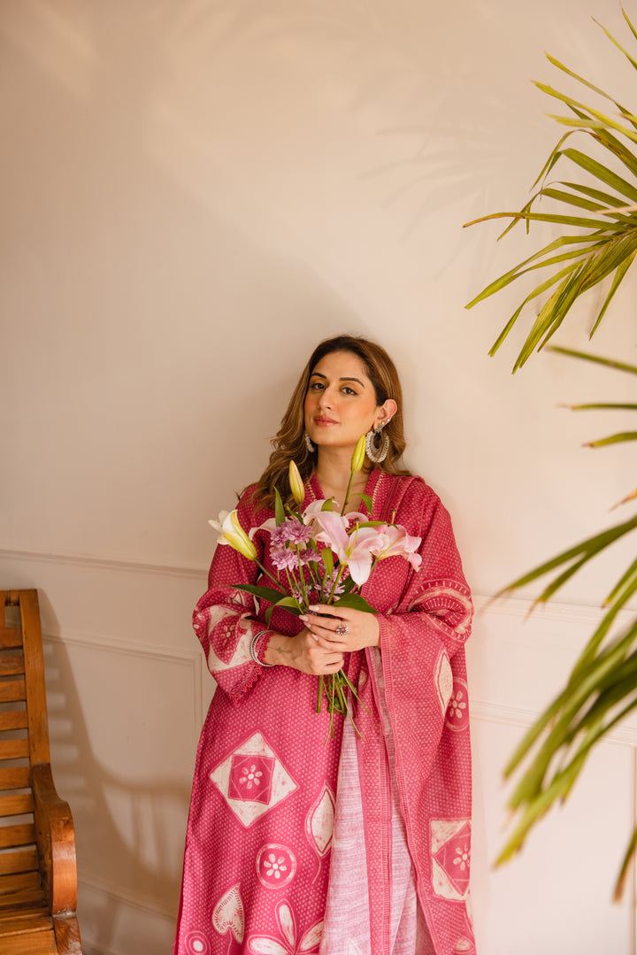 Nehamta Women's Rani Pink Natural Linen Kurta With Palazzo & Dupatta set