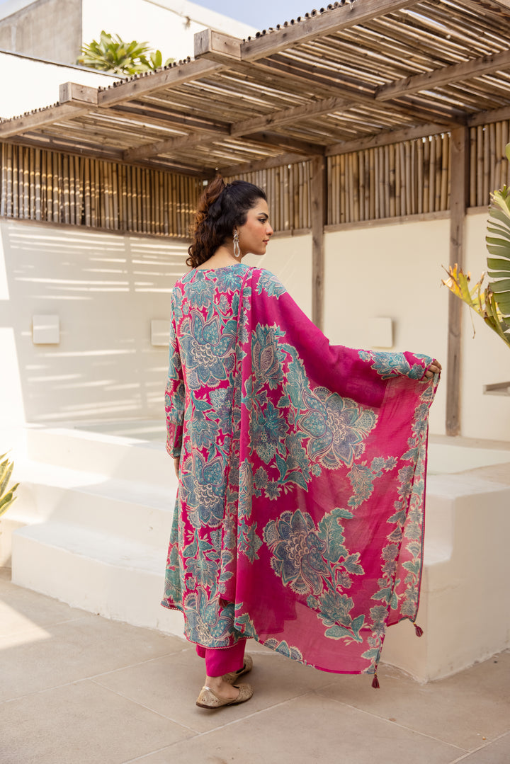 Nehamta Women's Grey Mulmul Chanderi Kurta With Pant & Dupatta set