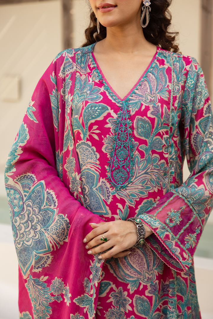 Nehamta Women's Grey Mulmul Chanderi Kurta With Pant & Dupatta set