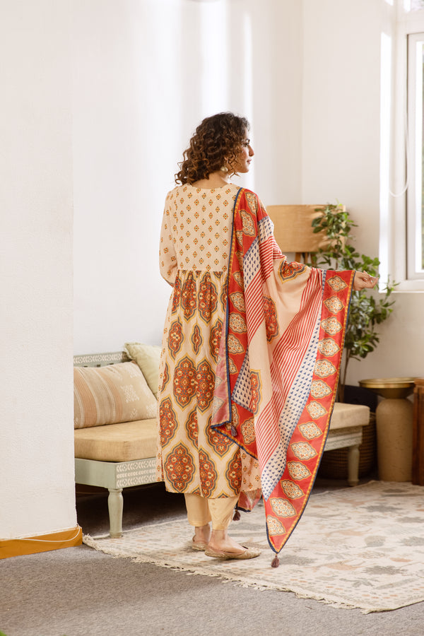 Nehamta Women's Cream Muslin Kurta With Pant & Dupatta set