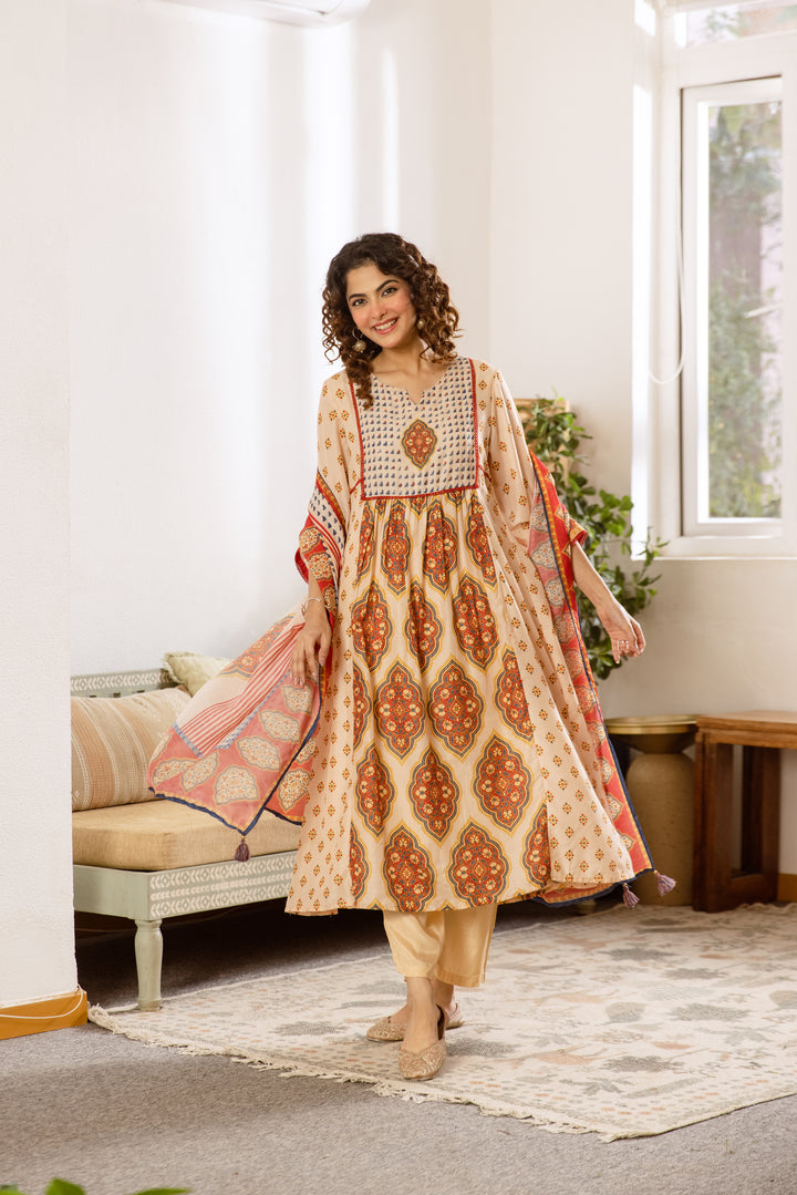 Nehamta Women's Cream Muslin Kurta With Pant & Dupatta set
