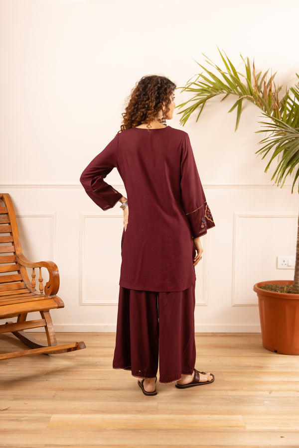 Nehamta Women's Maroon German Rayon Kurta With Palazzo set