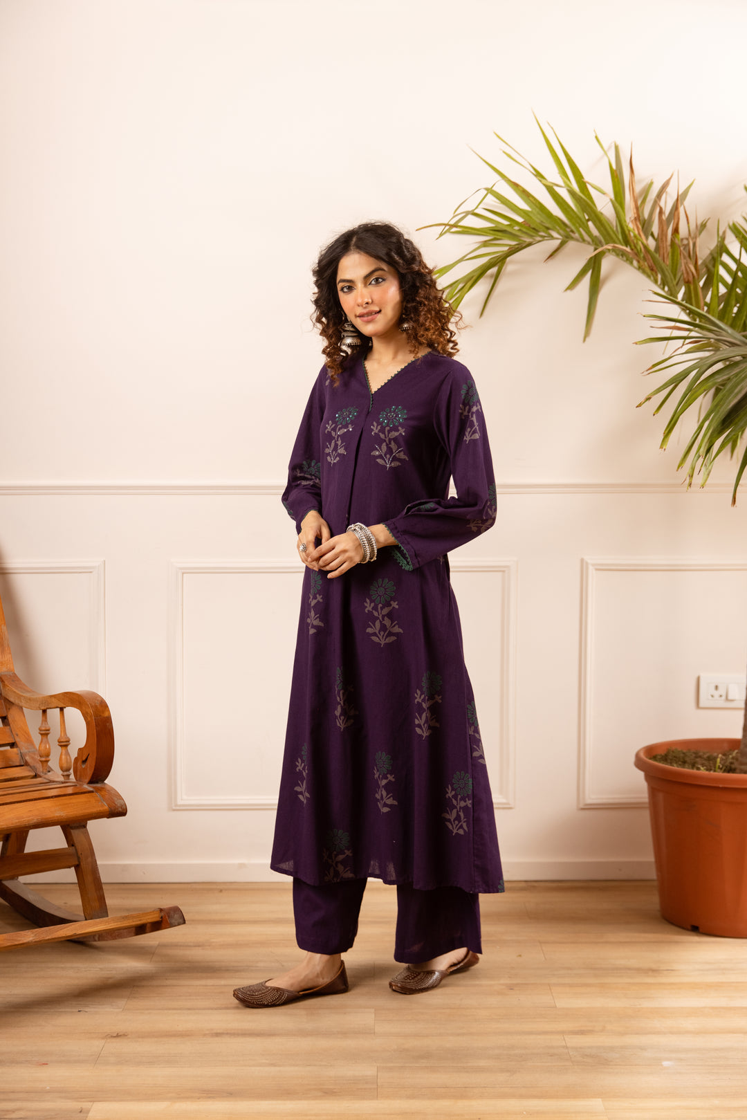 Nehamta Women's Dark Purple Cotton Flex Kurta With Palazzo set