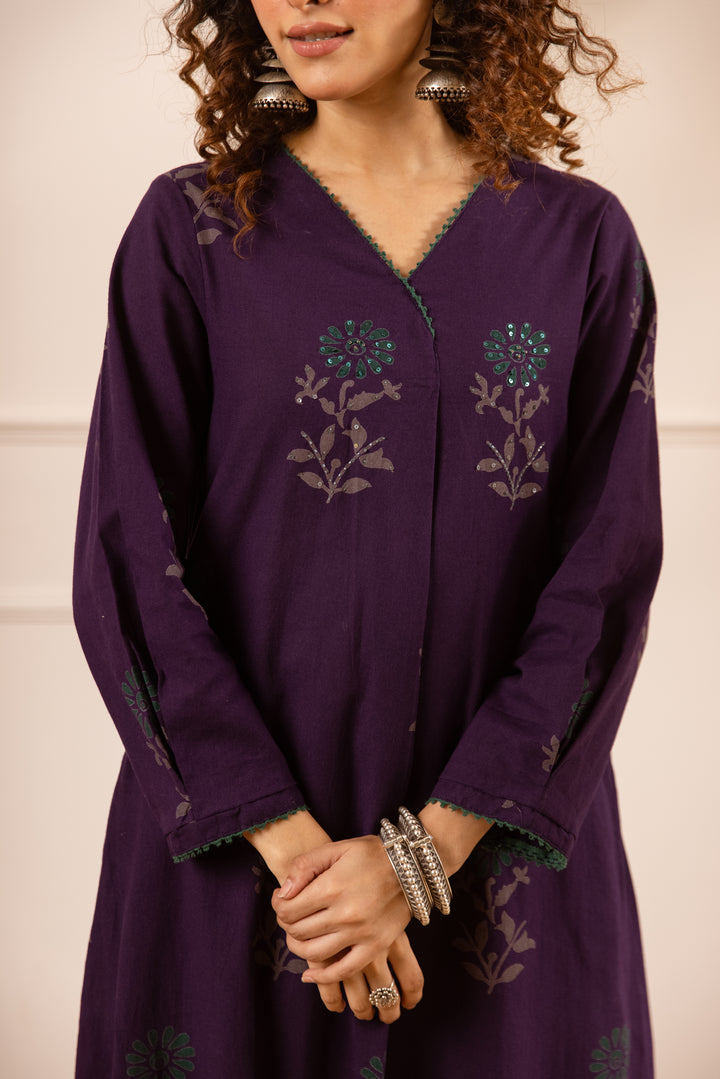 Nehamta Women's Dark Purple Cotton Flex Kurta With Palazzo set
