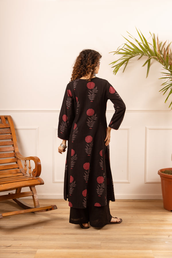 Nehamta Women's Black Cotton Flex Kurta With Palazzo set