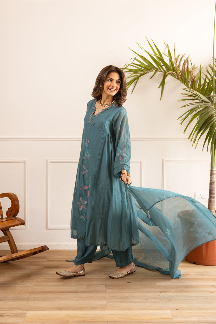 Nehamta Women's Teal Chanderi Cotton Kurta with Pant & Dupatta