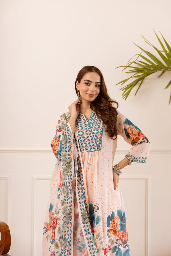 Nehamta Women's Peach Silk Blend Kurta with Pant & Dupatta
