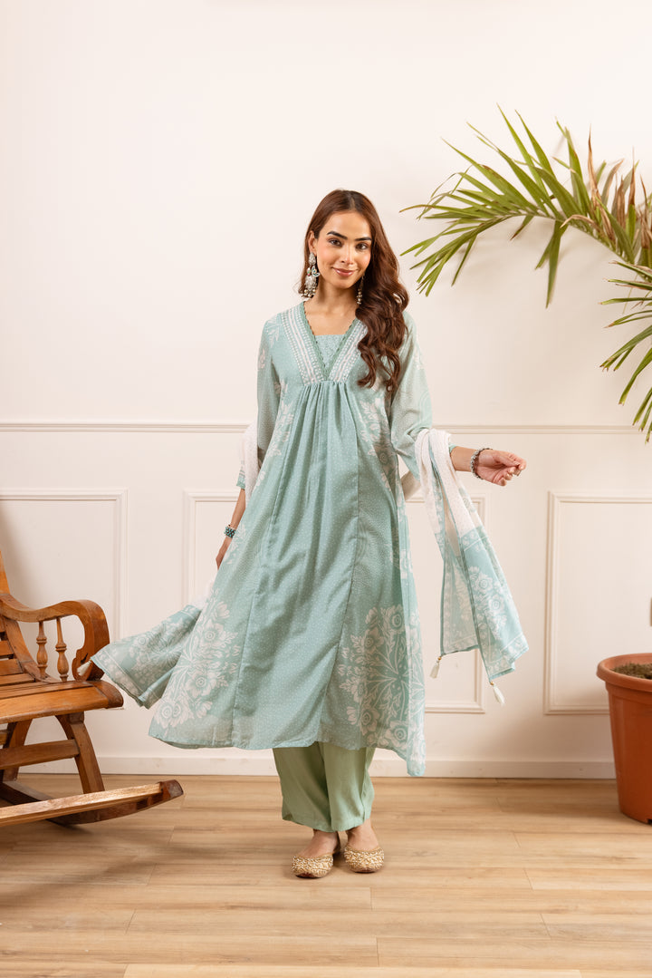 Nehamta Women's Sea Green Silk Blend Kurta with Pant & Dupatta