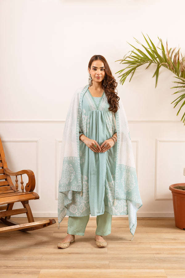Nehamta Women's Sea Green Silk Blend Kurta with Pant & Dupatta