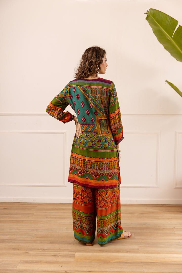 Nehamta Women's Green Rayon Kurta & Palazzo Set